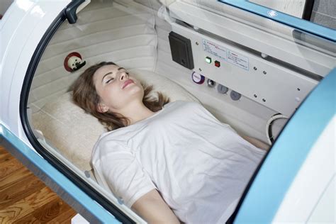 1300 Watt Hyperbaric Oxygen Therapy Chamber, 1 To 3 Ata, | ID: 22993369855