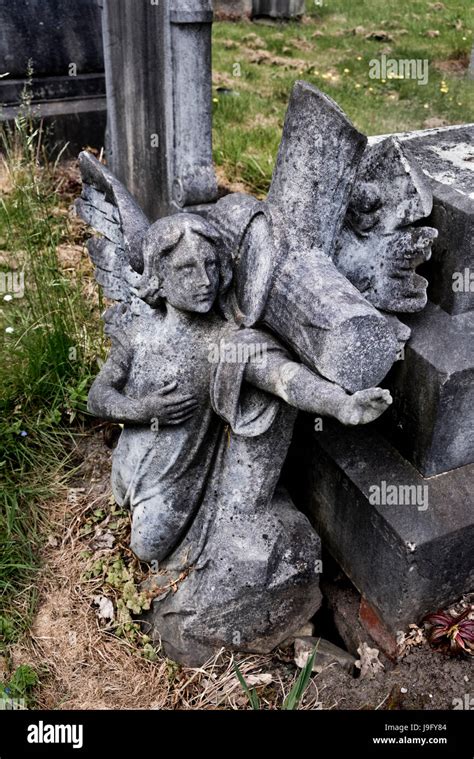 The Southern Cemetery, Manchester, UK Stock Photo - Alamy