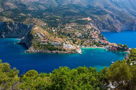 Where to Stay in Kefalonia - 6 AMAZING Towns & Hotels