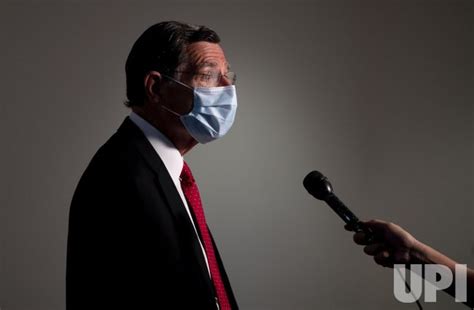 Photo: Sen. John Barrasso speaks to journalist on Capitol Hill ...