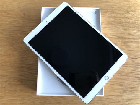 iPad Pro 10.5 inch Silver 256GB | Shoko Yoshida | Flickr