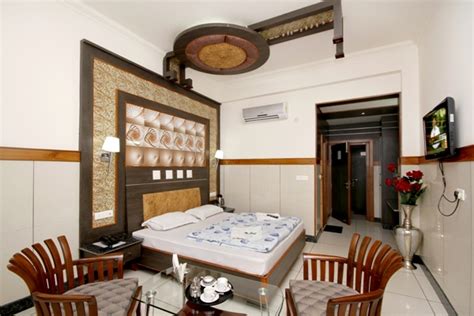 Hotel Kings Jammu - Hotel in Jammu | Stay in Jammu | Hotels Near ...