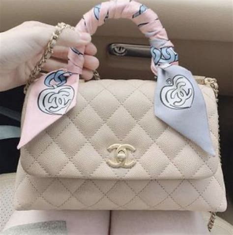 𝘍𝘰𝘭𝘭𝘰𝘸 𝘊𝘢𝘳𝘪𝘣𝘣𝘦𝘢𝘯 𝘎𝘦𝘮 𝘧𝘰𝘳 𝘮𝘰𝘳𝘦 𝘱𝘪𝘯𝘴‼️ in 2021 | Chanel handbags collection, Chanel handbags ...