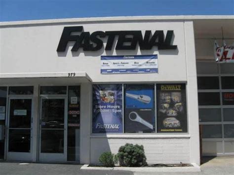 Fastenal (FAST) Vending Machine Count Grows, Margins Weak