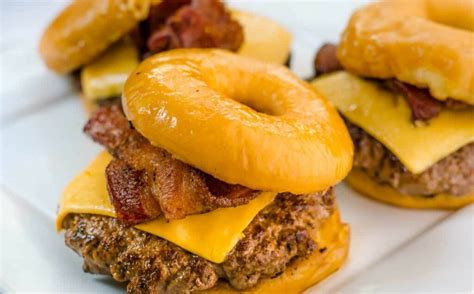 Surprising Paula Deen Heart Attack Burger Recipe - TheFoodXP