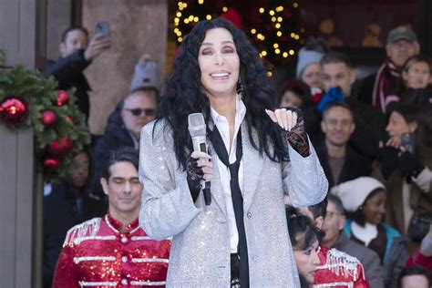 Cher's 'DJ Play a Christmas Song' Soars to #1 on iTunes After Rocking ...