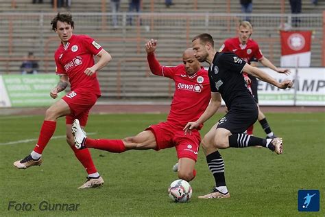 So sieht die Regionalliga West 2023/2024 aus - FuPa