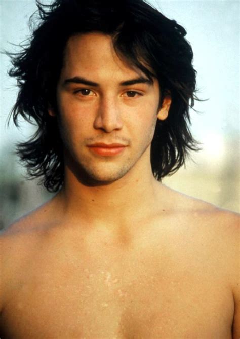 la cosa più bella che la Terra abbia mai creato. no cioè dio cristo quanto è gnocco Keanu Reeves ...