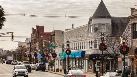 Kearny, N.J.: Affordable and Ethnically Diverse - The New York Times