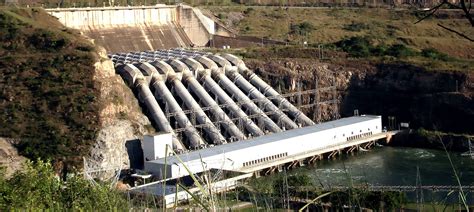 Advantages & Disadvantages of Hydroelectric Power - Clean Energy Ideas