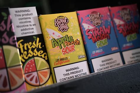Congress Raises Tobacco, E-Cigarette Purchasing Age To 21