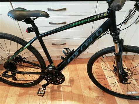 Mens Carrera Crossfire 2 Hybrid Bike - 24 Gears, Disc brakes, 700c ...