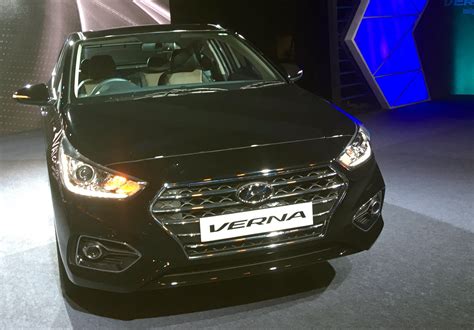 New 2017 Hyundai Verna Prices, Specifications, Mileage, Interior Features