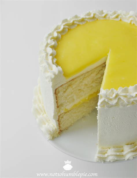 Not So Humble Pie: Lemon Mascarpone Cream Cake