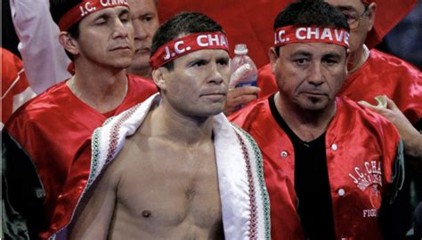 Top 5 Greatest Mexican Boxers of All Time - Trainwreck Sports