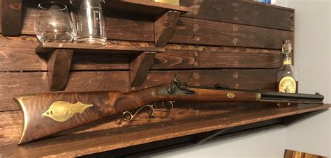 Cleaning my grandfathers flintlock kit rifle he built : r/GunPorn