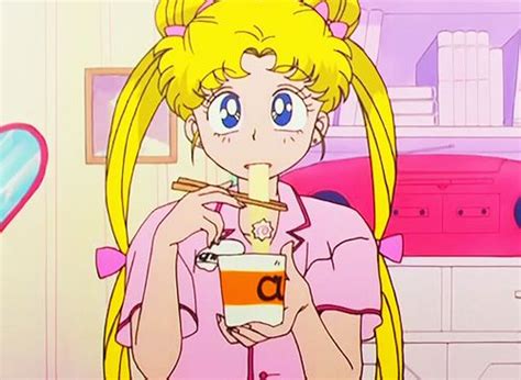 Sailor Moon: Eating Usagi Tsukino