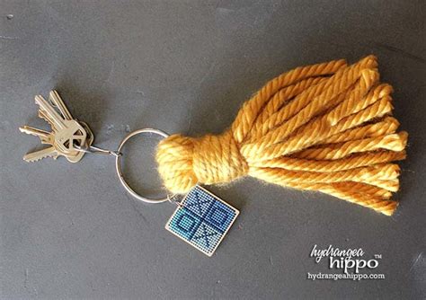 Giant Tassel Keychain Easy Yarn Craft | FaveCrafts.com