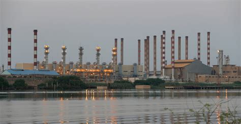 Iran state news agency denies reports of strike at Abadan refinery | Reuters