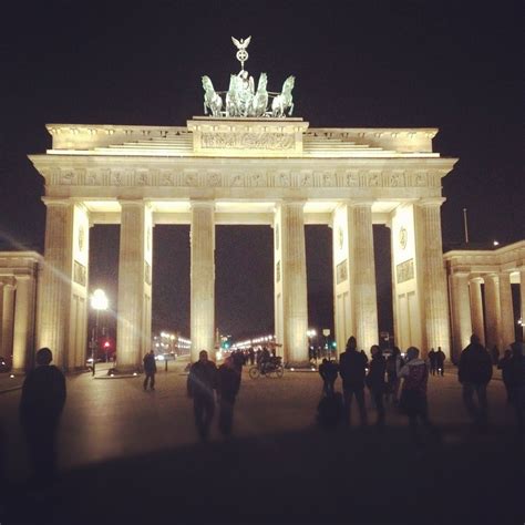 Brandenburger Tor by night - Berlin | European honeymoons, Foreign travel, Favorite places