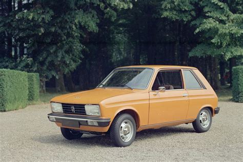 104 ZS (1976-1986) - La saga des GTI Peugeot - diaporama photo Motorlegend.com