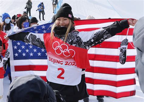 2022 Winter Olympics: ‘Golden girl’ Chloe Kim blows away rivals to ...