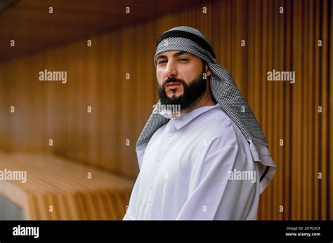 Middle eastern young man in traditional clothing Stock Photo - Alamy