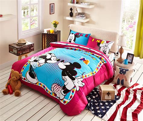 Lovely Mickey & Minnie Mouse Kids Bedding Set