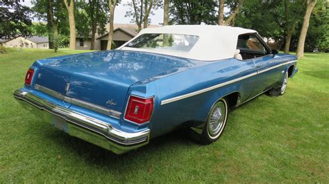 1975 Oldsmobile Delta 88 Royale Convertible | T118 | Chicago 2016