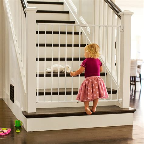 Munchkin Extending XL Tall and Wide Baby Gate, Hardware Mounted Safety Gate for Stairs, Hallways ...