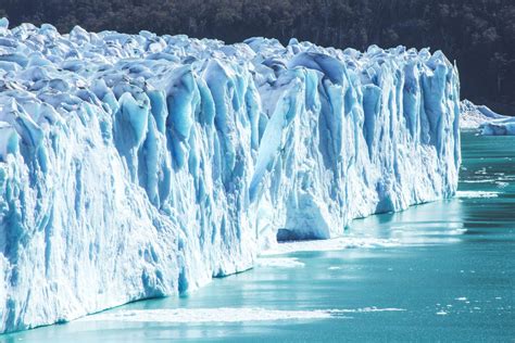 El Calafate & Perito Moreno Glacier: all you need to know