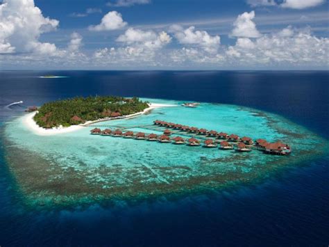 Robinson Club Maldives | Luxury Resort in Maldives