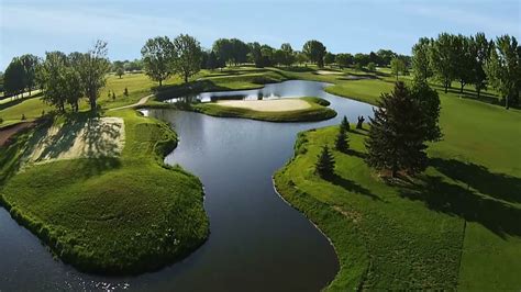 Moorhead Country Club | All Square Golf