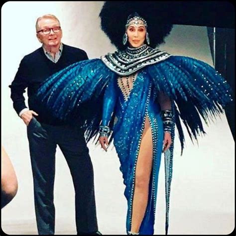 Bob Mackie great fashion designer and costumer - RUNWAY MAGAZINE ® Official