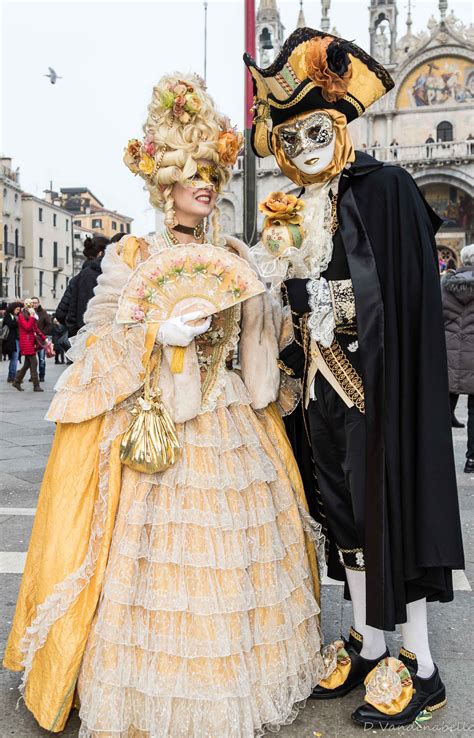 Venetian Carnival 2017 - '700 costume - Alessandra e Giancarlo / Carnevale di Venezia 2017 ...