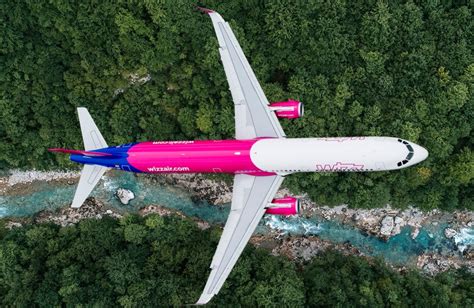 Economica.net - Wizz Air a comandat aproape 200 de noi avioane de la Airbus - Economica.net