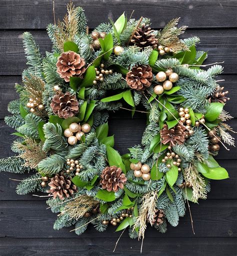 Christmas Wreath Fresh Outdoor Christmas Wreath Natural | Etsy | Natural christmas wreaths ...