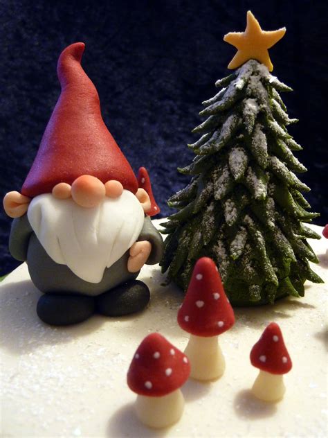 Tomte cake by me | Christmas tree art, Christmas fairy, Christmas goodies