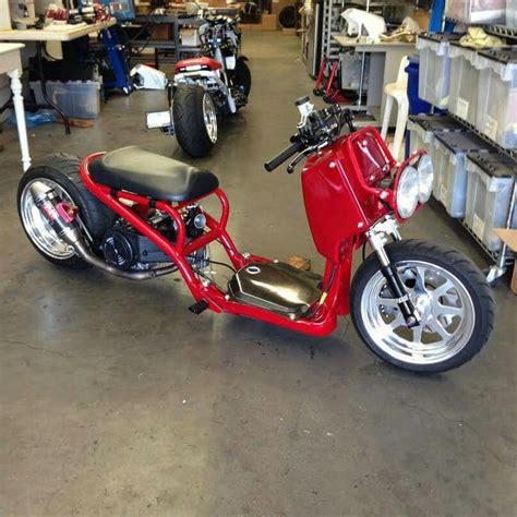 Custom Honda Ruckus Scooter in Red