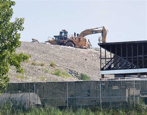 Landfill closure costs outweigh state assistance fund