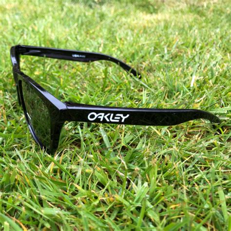 Oakley Frogskins - Colemans Opticians