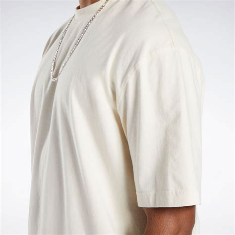 Classics Natural Dye T-Shirt in NON DYED | Reebok Official UK