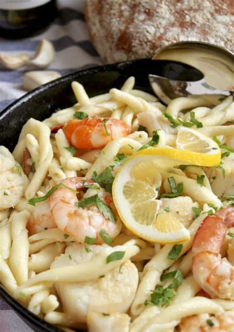 Seafood Pasta with Shrimp and Scallops (and Garlic!) - Christina's Cucina