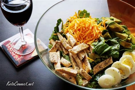 Keto Salad | Fatten Up Your Salad, Make It a Cobb! - KetoConnect