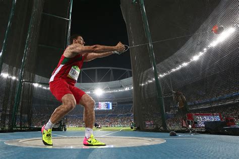 hammer throw men - Olympic Athletics