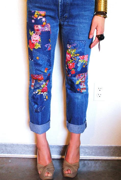 apair andaspare: DIY Patchwork Jeans