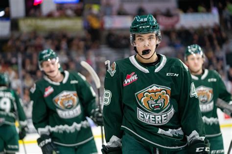 Olen Zellweger - 2021 NHL Entry Draft Prospect Profile - The Hockey Writers - Player Profiles ...