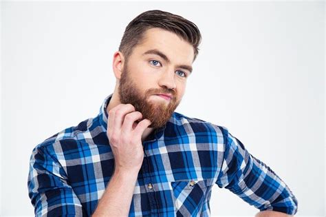 Beard Rash: Here Are 3 Quick Ways to Get Rid of It | Beard rash, Beard oil and balm, Beard burn