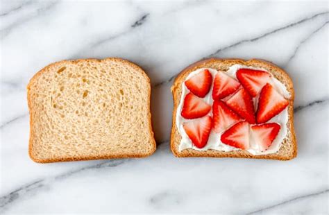 Strawberry French Toast - Delicious Little Bites