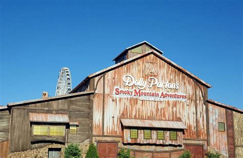 Unbiased Review of Dolly Parton's Smoky Mountain Adventures